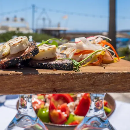 Villa Avra Bmvp Naousa Paros *
