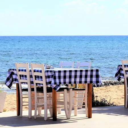 Avra Bmvp Naousa Paros * Livadia (Paros)